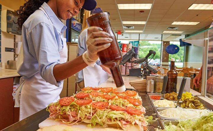 Jersey Mike's Subs Making Subs